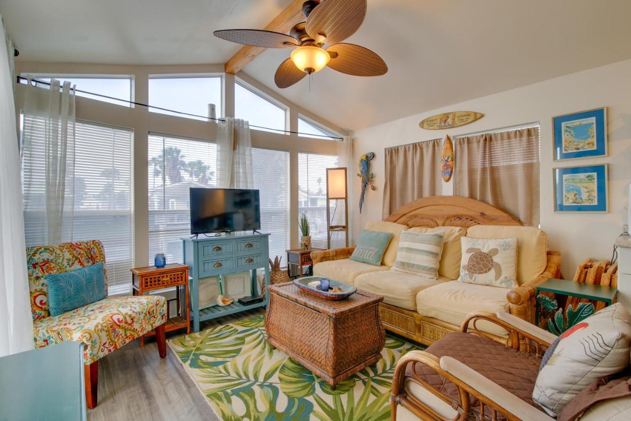 Cozy Waterfront Port Isabel Cottage With Deck! Exteriör bild