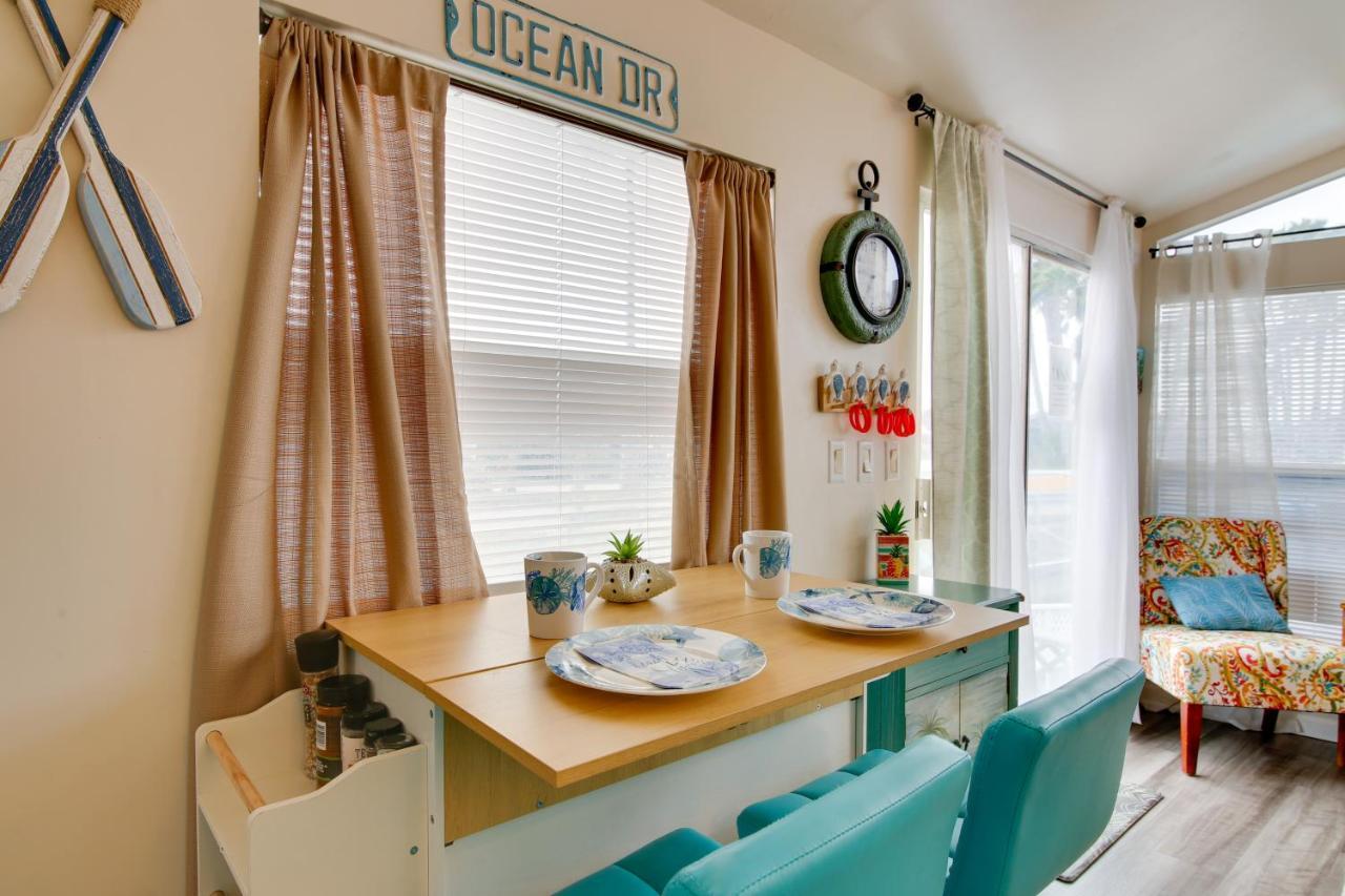 Cozy Waterfront Port Isabel Cottage With Deck! Exteriör bild