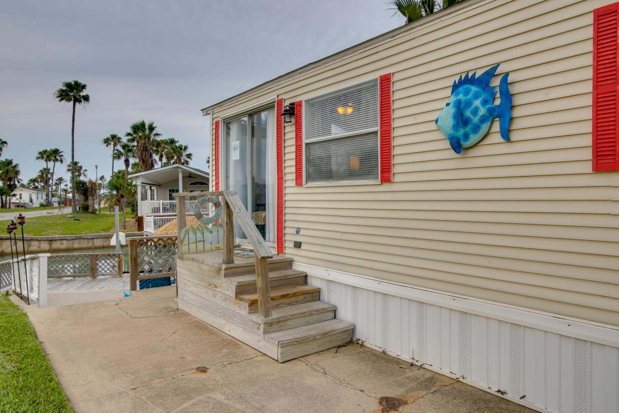 Cozy Waterfront Port Isabel Cottage With Deck! Exteriör bild